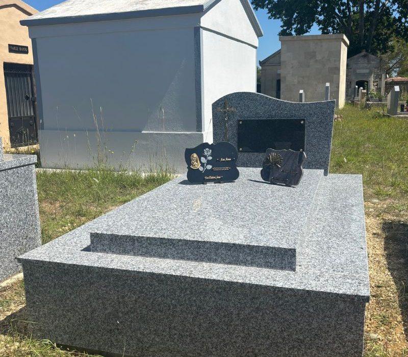 Après pose de monument
