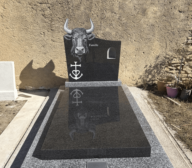 Après pose du monument